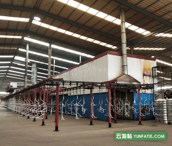 汽车钢圈批发厂家_巨国汽车轮毂厂家定制加工