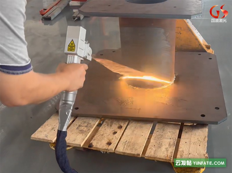 钢筒激光清洗除锈技术优势及应用场景 钢筒激光清洗除锈技术优势及应用场景